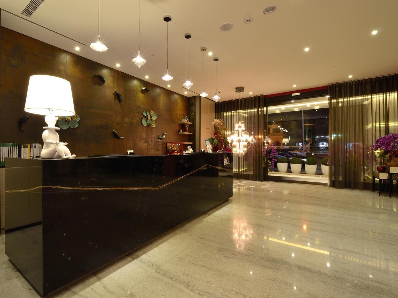Stay Hotel - Taichung Yizhong Exterior photo