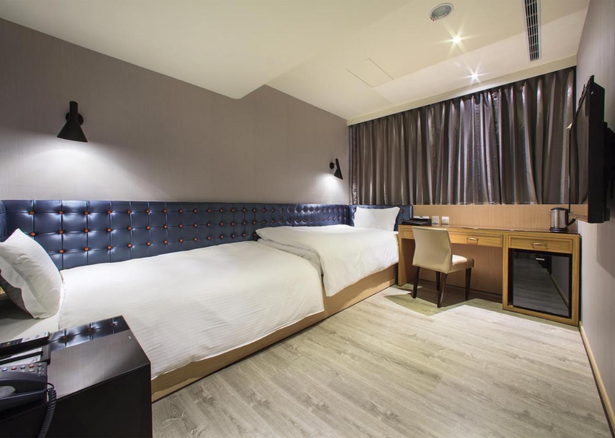 Stay Hotel - Taichung Yizhong Exterior photo